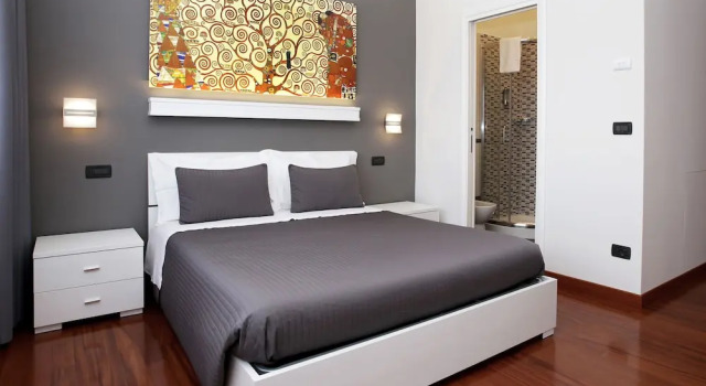 J24 B&B