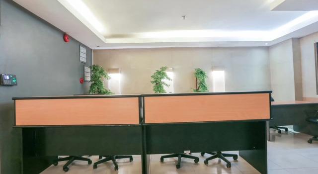 OYO 226 The Orchard Tower, Забронировать Отель Манила 