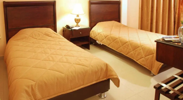Jardaneh Hotel