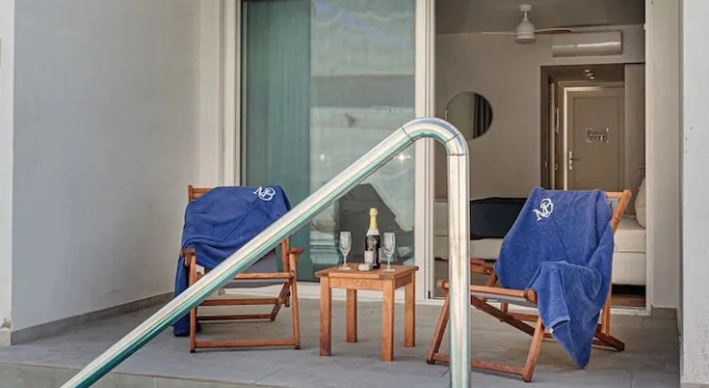 Полулюкс Executive Mirage Bleu Hotel
