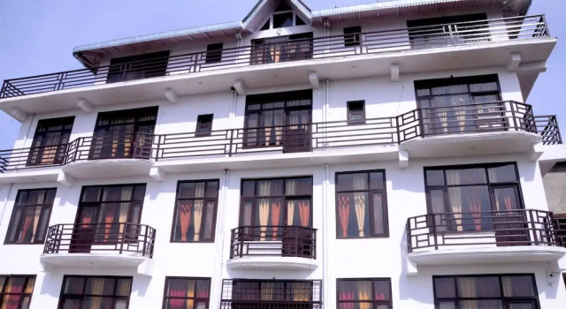 Lord Krishna Himalayan Hotel and Restaurant