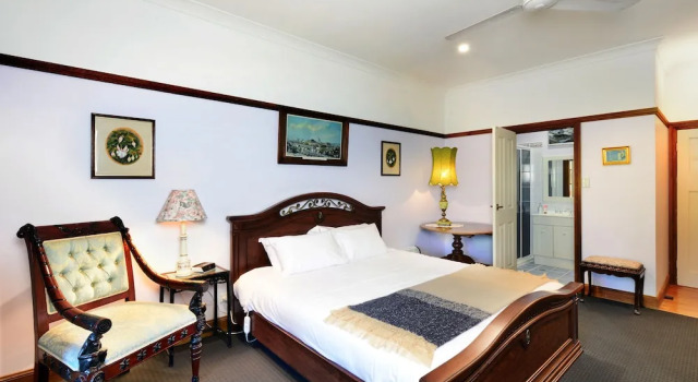 The Laurels B&B, Забронировать Отель «постель и завтрак» Барренгарри 