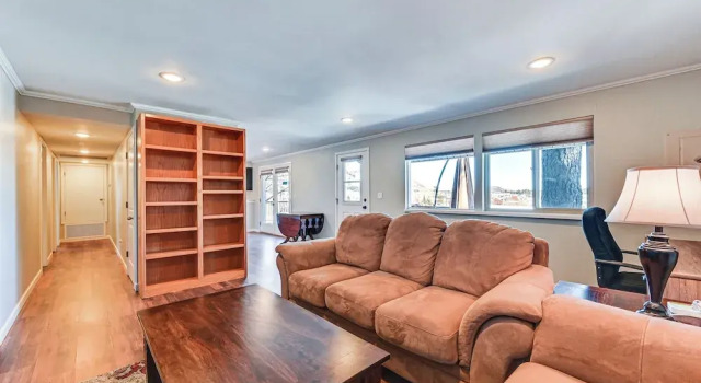 Flagstaff Home w/ Grill: 3 Mi to Historic Downtown, Забронировать Отель Отели Флагстафф 3 звезды, рядом с Flagstaff Field Center, 3*