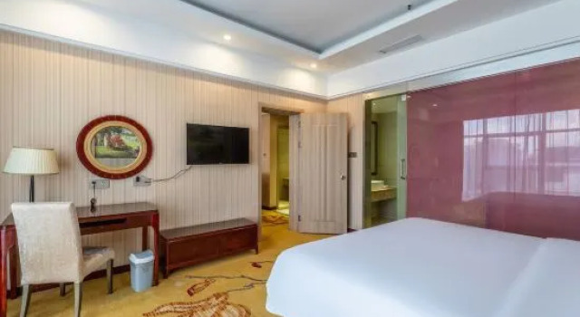 Люкс Deluxe Vienna Classic Hotel (Shangrao Peace Sunshine)