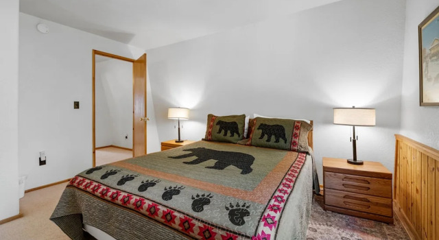 Little Bear Lodge, Забронировать Дом для отпуска Биг-Бэар-Сити San Bernardino Mountains