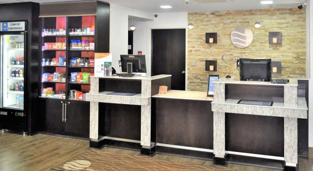 Fairfield by Marriott Inn & Suites Charleston Downtown