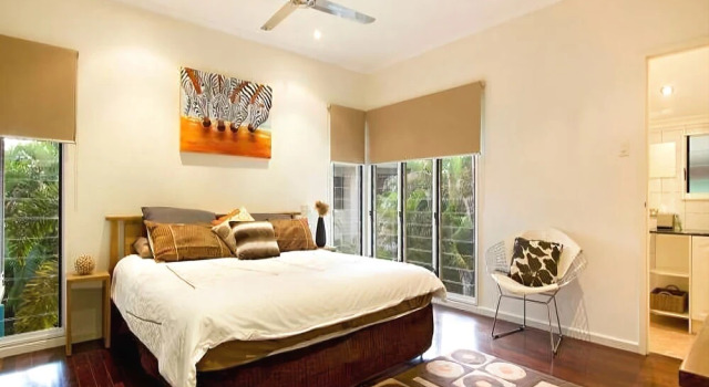 Waterfront 4brm House Cullen Bay