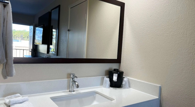 Четырёхместный номер Standard Motel 6 Hattiesburg, MS