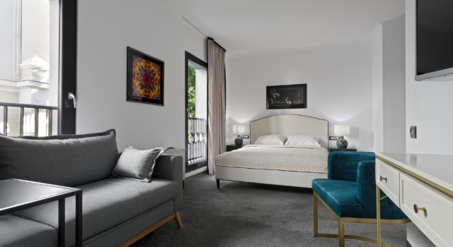 Номер Standard The Square Hotel