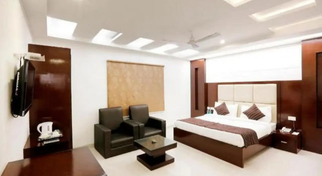 Номер Superior Hotel Anand Lok Inn at Delhi Airport By Arch Group