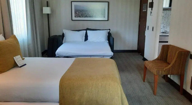 Трёхместный номер Standard abba Presidente Suites Santiago