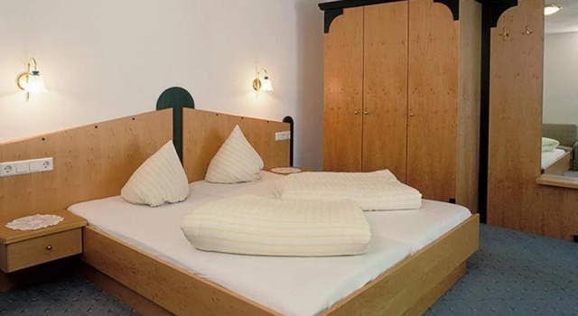 Landhaus Erich, Prenota Casa vacanze Hotel a Tirolo con parcheggio, Parcheggio