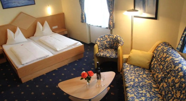 Люкс Hotel Bayrischer Hof