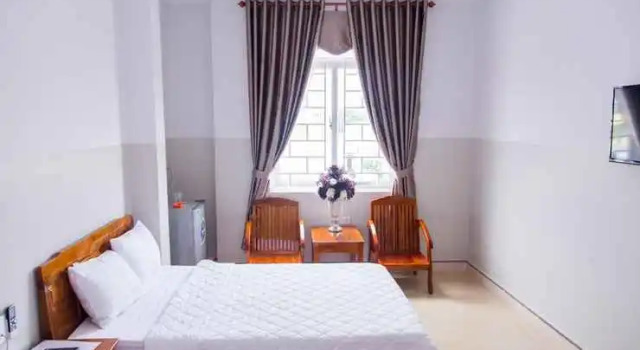 Hoang Thinh Hotel Kon Tum
