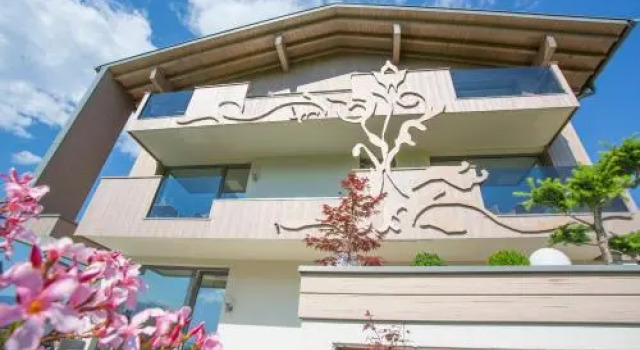 Enjoy The Alps - Aparthotel, Забронировать Отель Отели Флахау с бассейном, рядом с Гондольный подъемник Ахтер Джет, Бассейн