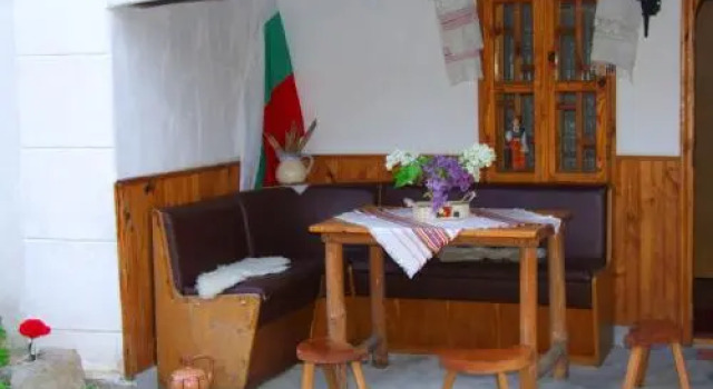 Proinovska House, Rezervați Hotel Hoteluri și cazare în Gabrovo, Hotel