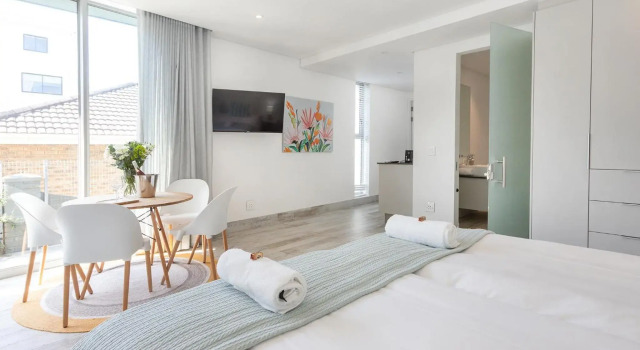 17 Marine, 2 Bedroom Family Apartment 102