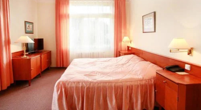 Palace, Забронировать Отель Отели Лугачовице 4 звезды, 4*