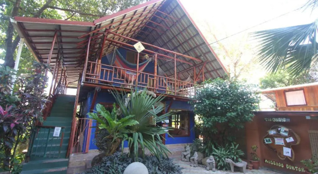 Апартаменты Tico Adventure Lodge