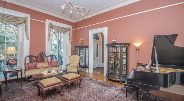 Dresser Palmer House, Забронировать Отель Саванна Джорджия, рядом с Театр Trustees