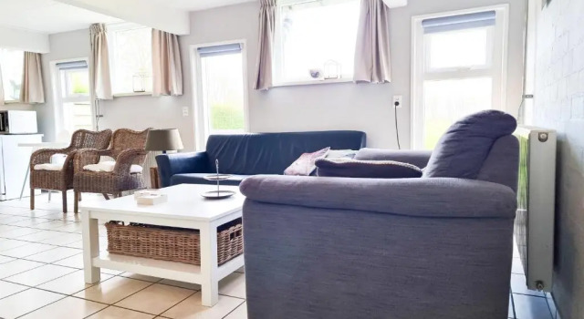 Landelijk gelegen vakantiebungalow OK19, Book Hotel Oostkapelle Zeeland