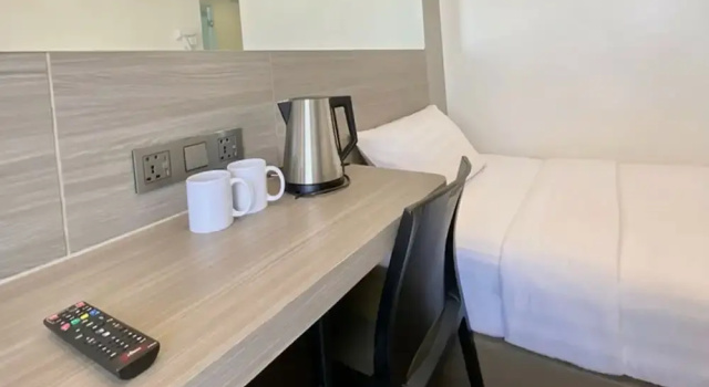 City Twin room Red Planet Cebu