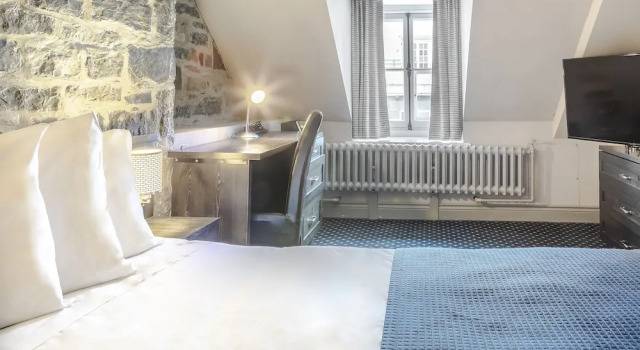 Четырёхместный номер Superior Hotel Louisbourg