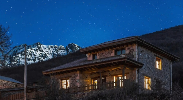 Casa Rural Curavacas, Забронировать Дом для отпуска Триольо Паленсия