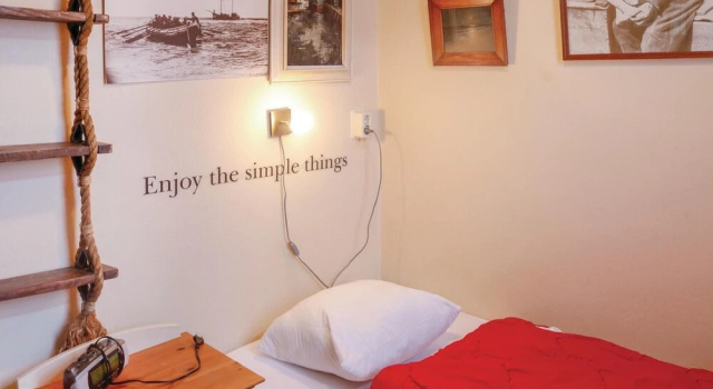 Beautiful Home in Egmond Aan Zee With 3 Bedrooms and Wifi