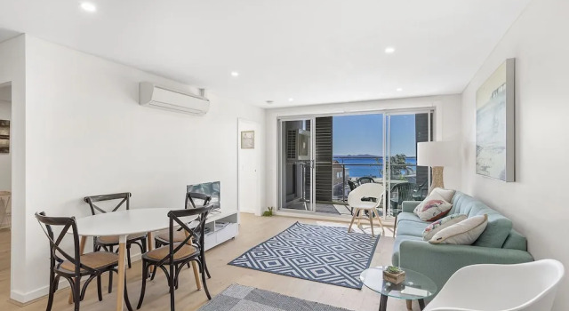 The Shoal Apartments, Unit 310