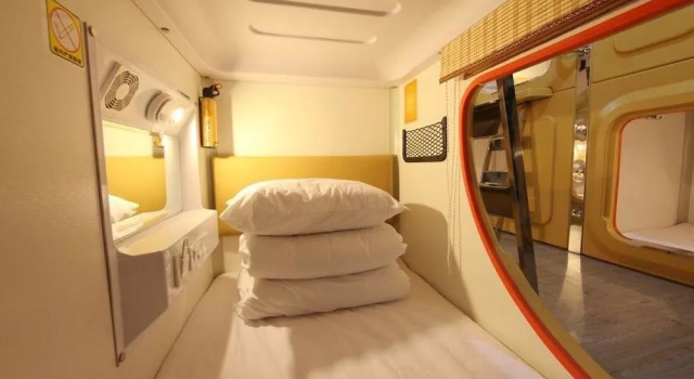 Shangjian Capsule Apartment Hangzhou East Railway Station