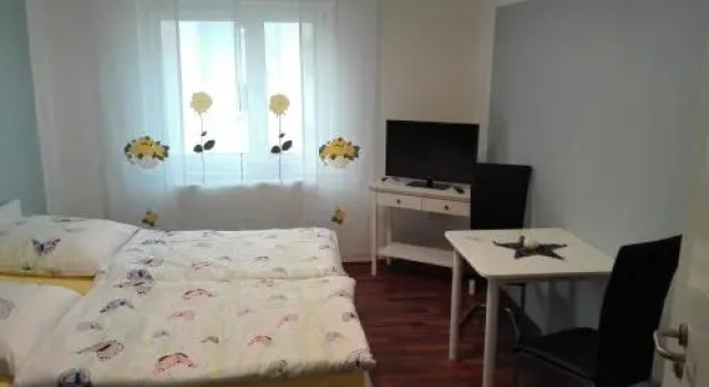 Ferien - und Messewohnung am Wöhrder See, Varaa Huoneisto Hotellit Baijeri pysäköinnillä, Pysäköinti