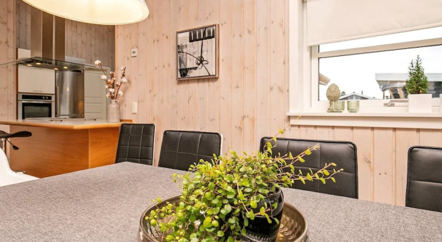 Charming Holiday Home in Væggerløse With Indoor Whirlpool, Prenota Hotel Hotel business a Falster, 4* 5*