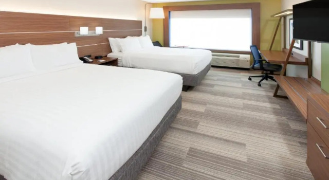 Люкс с 2 комнатами Holiday Inn Express & Suites - Sterling Heights-Detroit Area by IHG