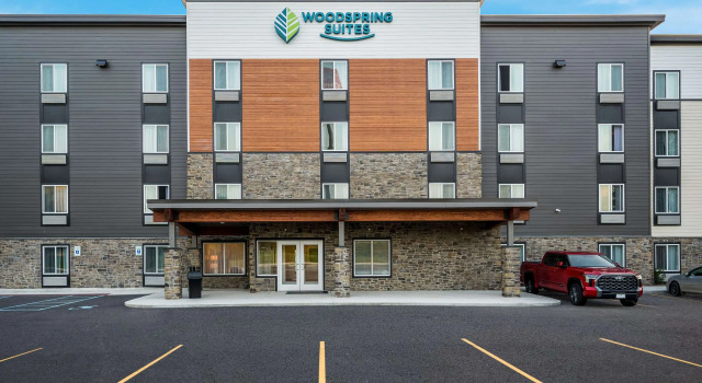 Woodspring Suites Wixom - Novi