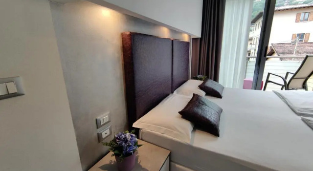 Апартаменты Deluxe с 2 комнатами с балконом и с красивым видом из окна Gardesana Active Apartments