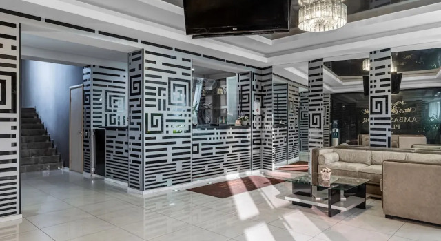 Ambassador Plaza, Rezervovat Hotel Podilskyj Kyjev