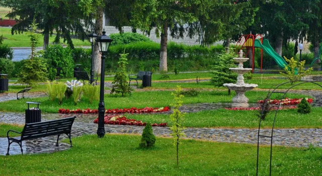 Pensiunea Sălaș, Rezervovat Hotel Hotely v Hunedoara s parkováním, Parkování
