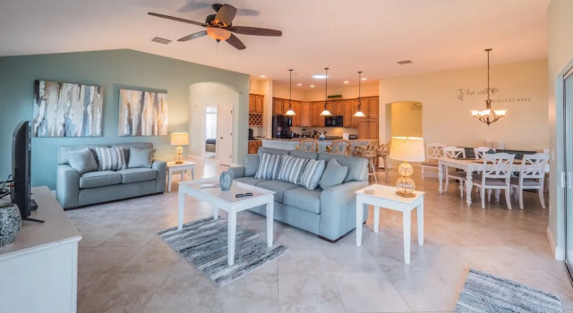 Gullberry Place 1626 by White Pelican VR