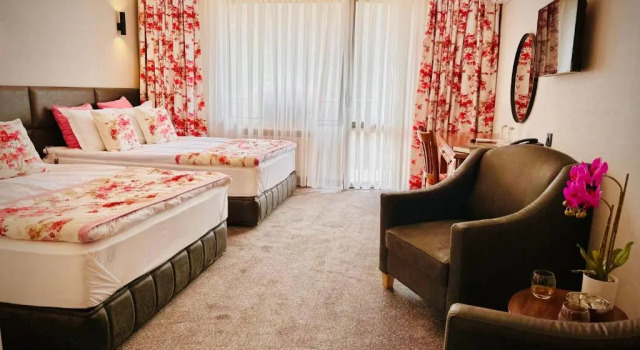 Семейный номер Deluxe SPA Hotel Kiparis