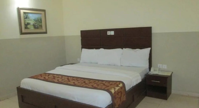 Joy House Hotel and Suites