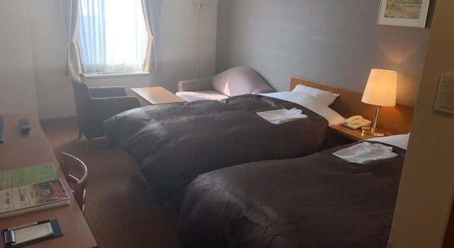 Chitose Airport Hotel, Book Hotel Chitose Douou