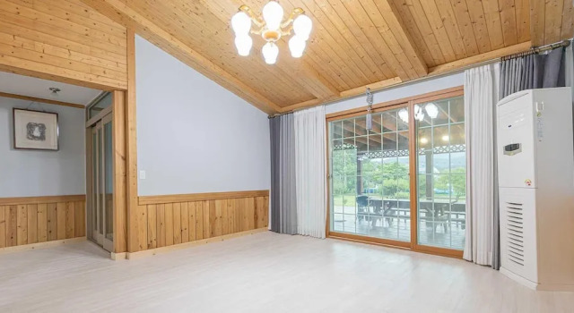 Номер Standard с 3 комнатами с балконом Gyeongju Cabinhouse
