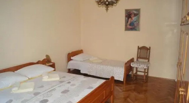 Apartment Drago, Book Lejlighed Hoteller i Karlovac county med parkering, Parkering