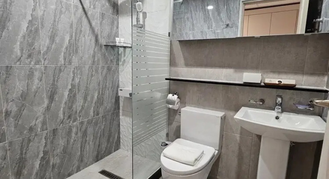 Двухместный номер Deluxe The Clover Hotel Angeles City Managed by Cocotel