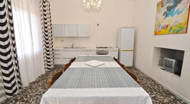 Villa Iris