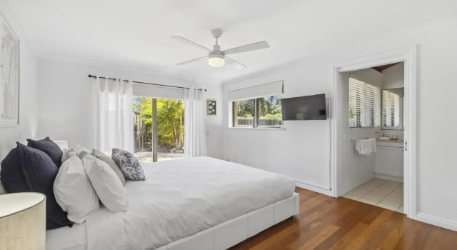Diggers Beach Surf House