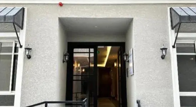 Kease Hittin H-1 Royal Touch  GX97, Buchen Sie Hotel Provinz Riad Provinz Riad