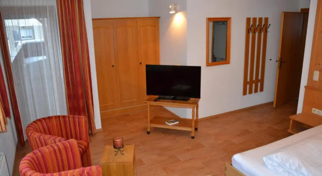 Апартаменты Ferienhaus am Eggli