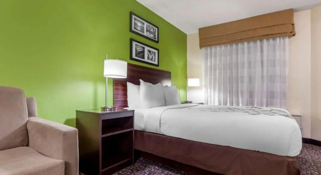 Четырёхместный люкс Sleep Inn & Suites Omaha Airport